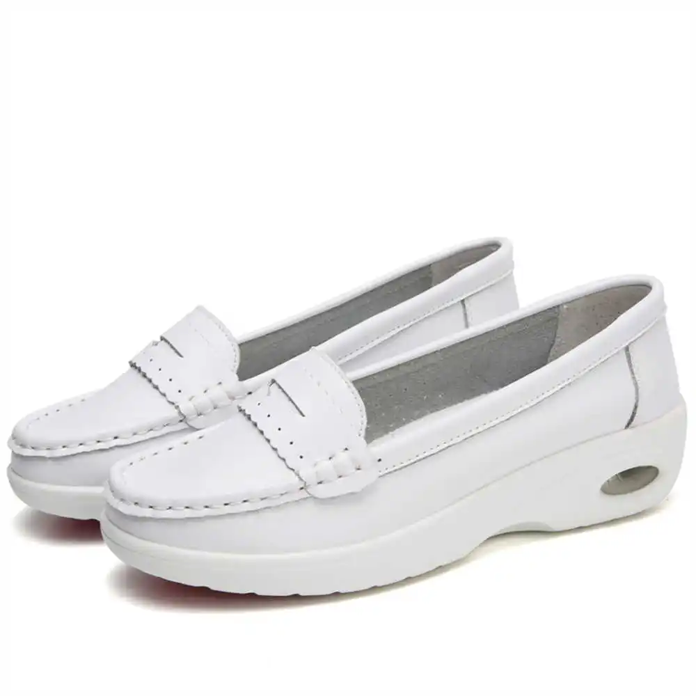 Thick Sole Slipon White Traine - Tech Accessories For College 리뷰 및 가격