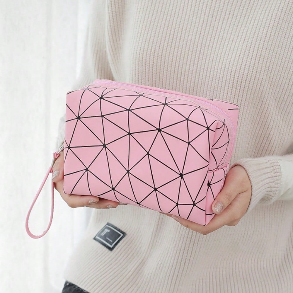 Geometric Luminous Makeup Bag  - Tech Accessories Travel Organizer Pouch 리뷰 및 가격