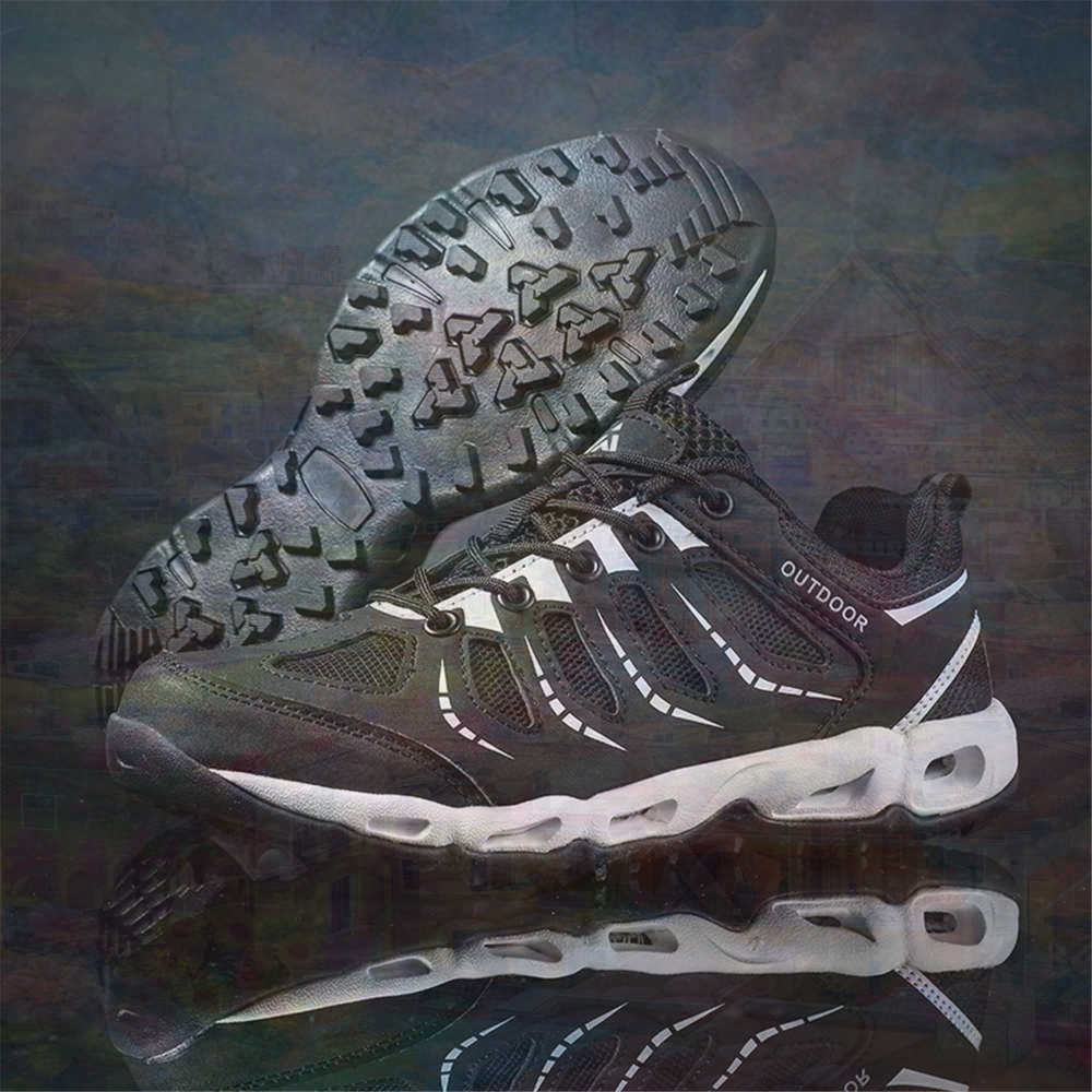 Sumer Round Tip Silver Sneaker - Tech Accessories For College 리뷰 및 가격